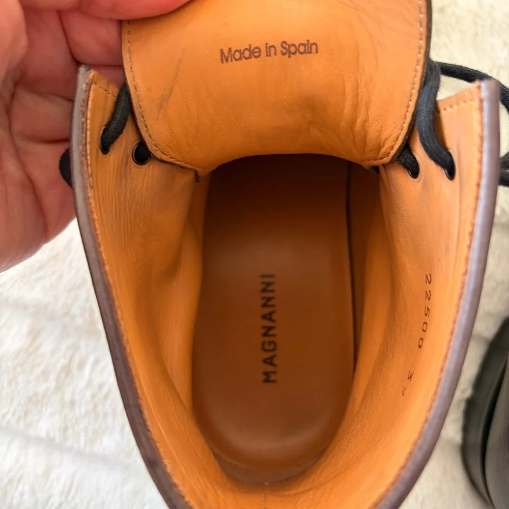 Magnanni authentic lace