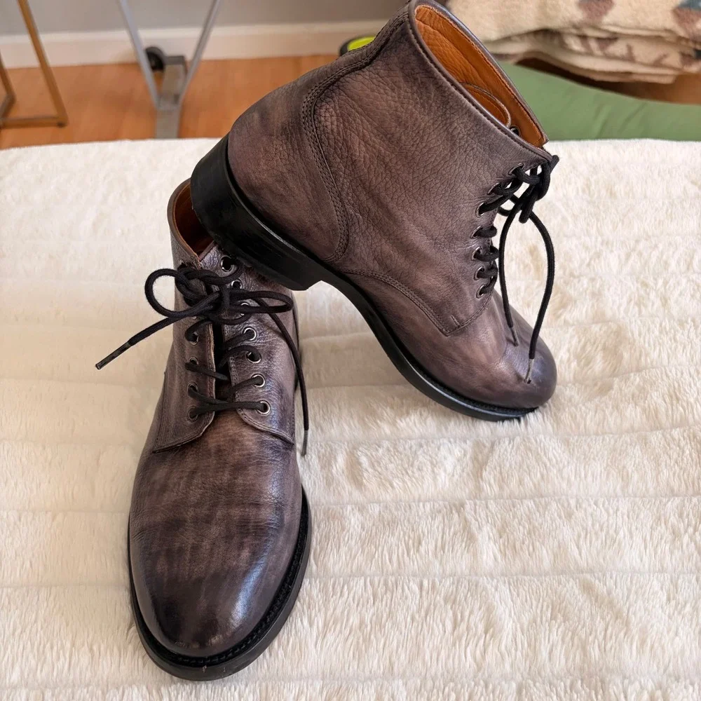 Magnanni authentic lace