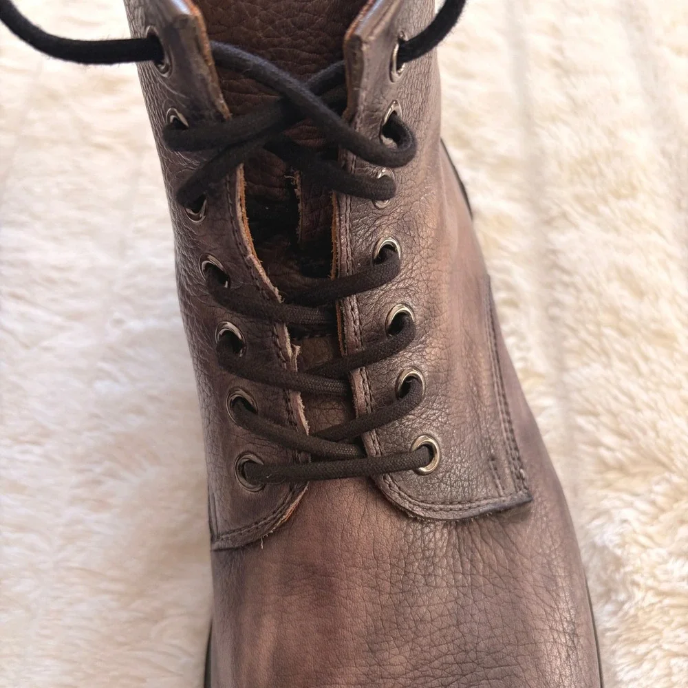 Magnanni authentic lace