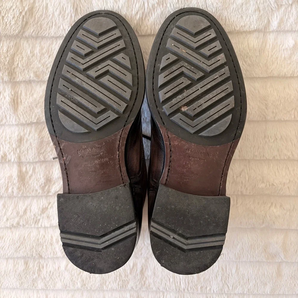 Magnanni authentic lace