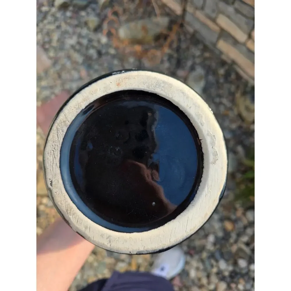 California Pottery this gorgeous