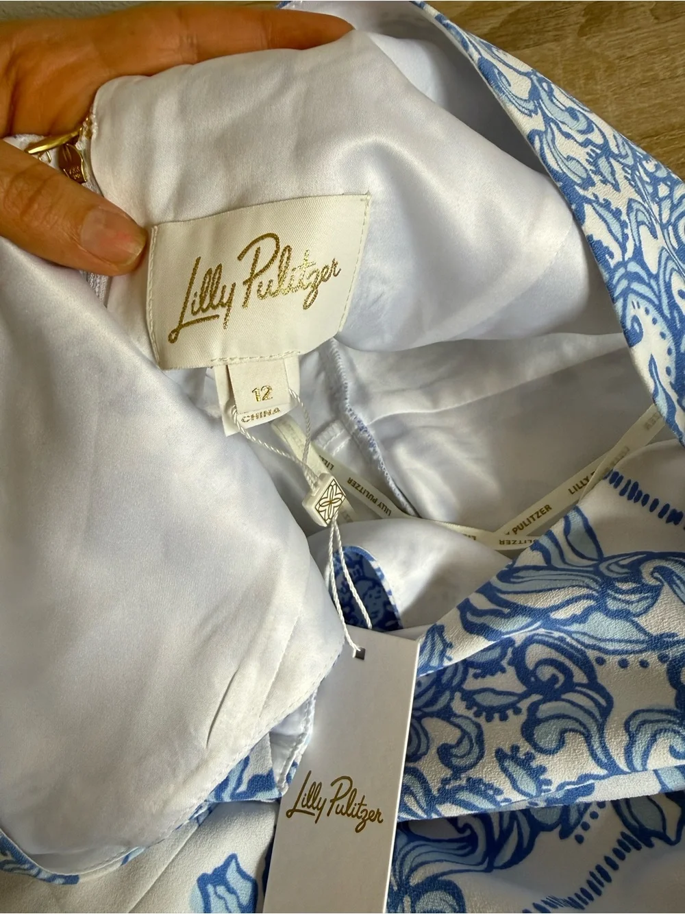 Lilly Pulitzer skirted leave lilly