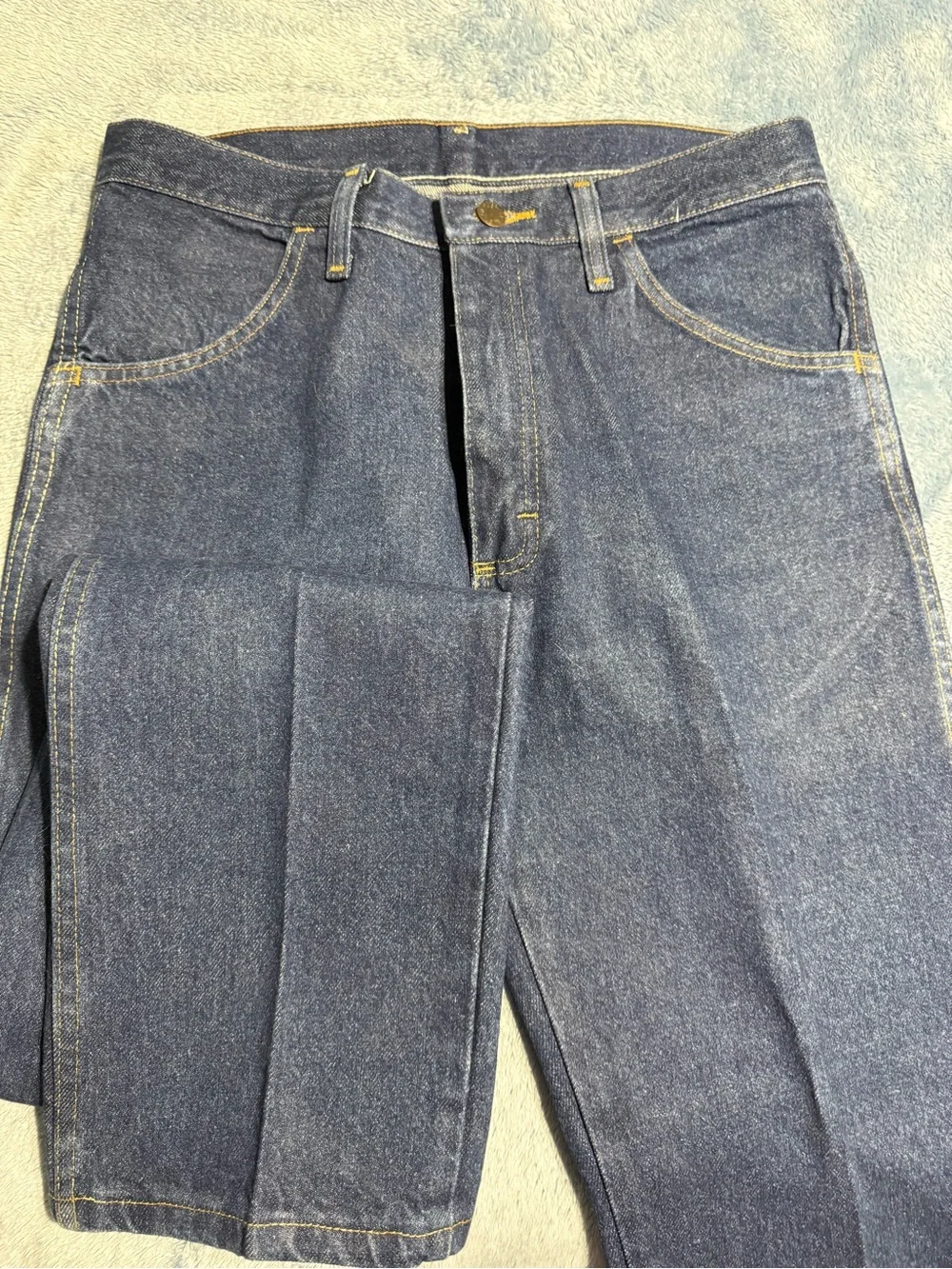 Wrangler Men's Dark Blue Straight Leg Jeans