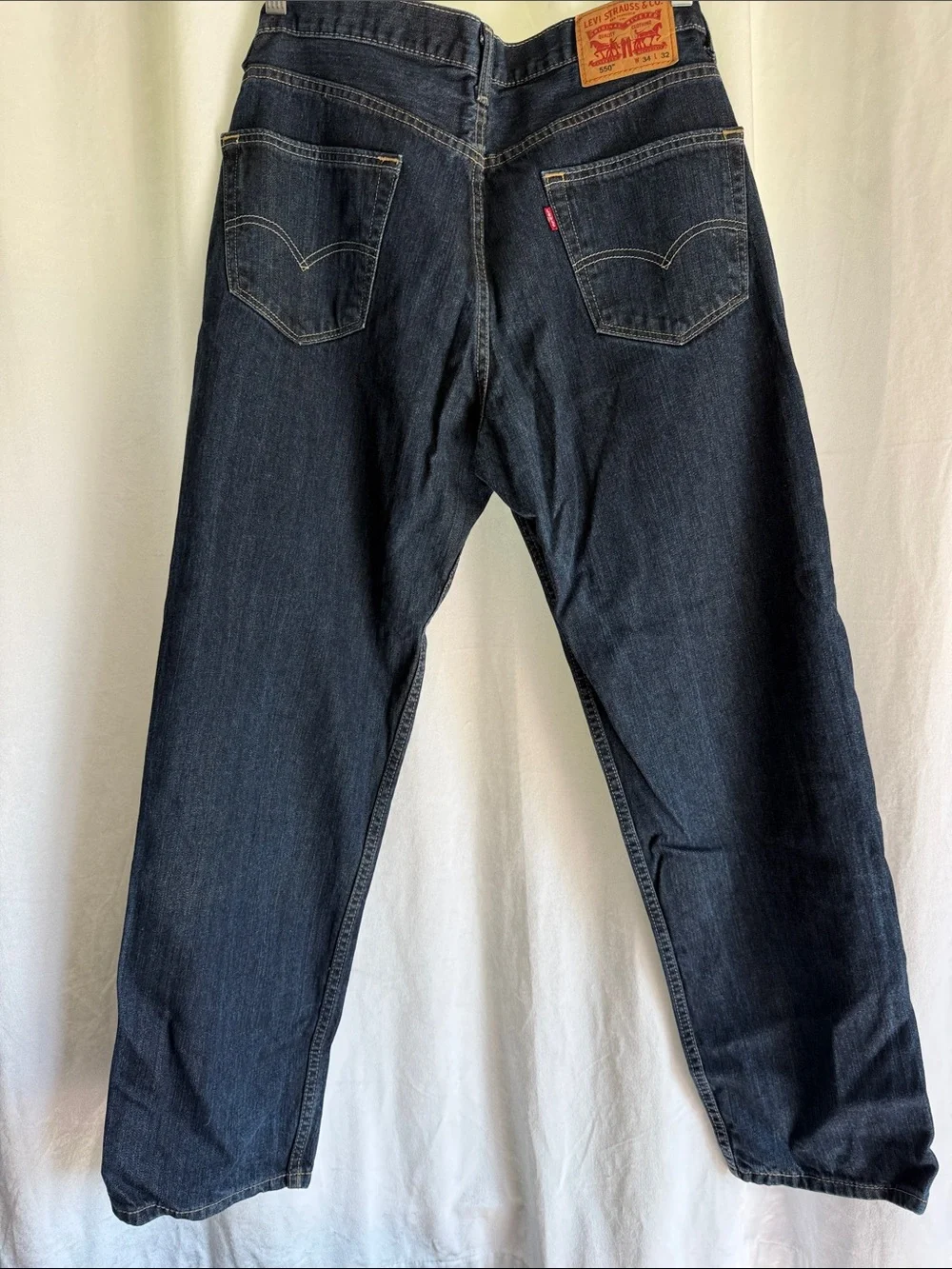 Levis relaxed straight