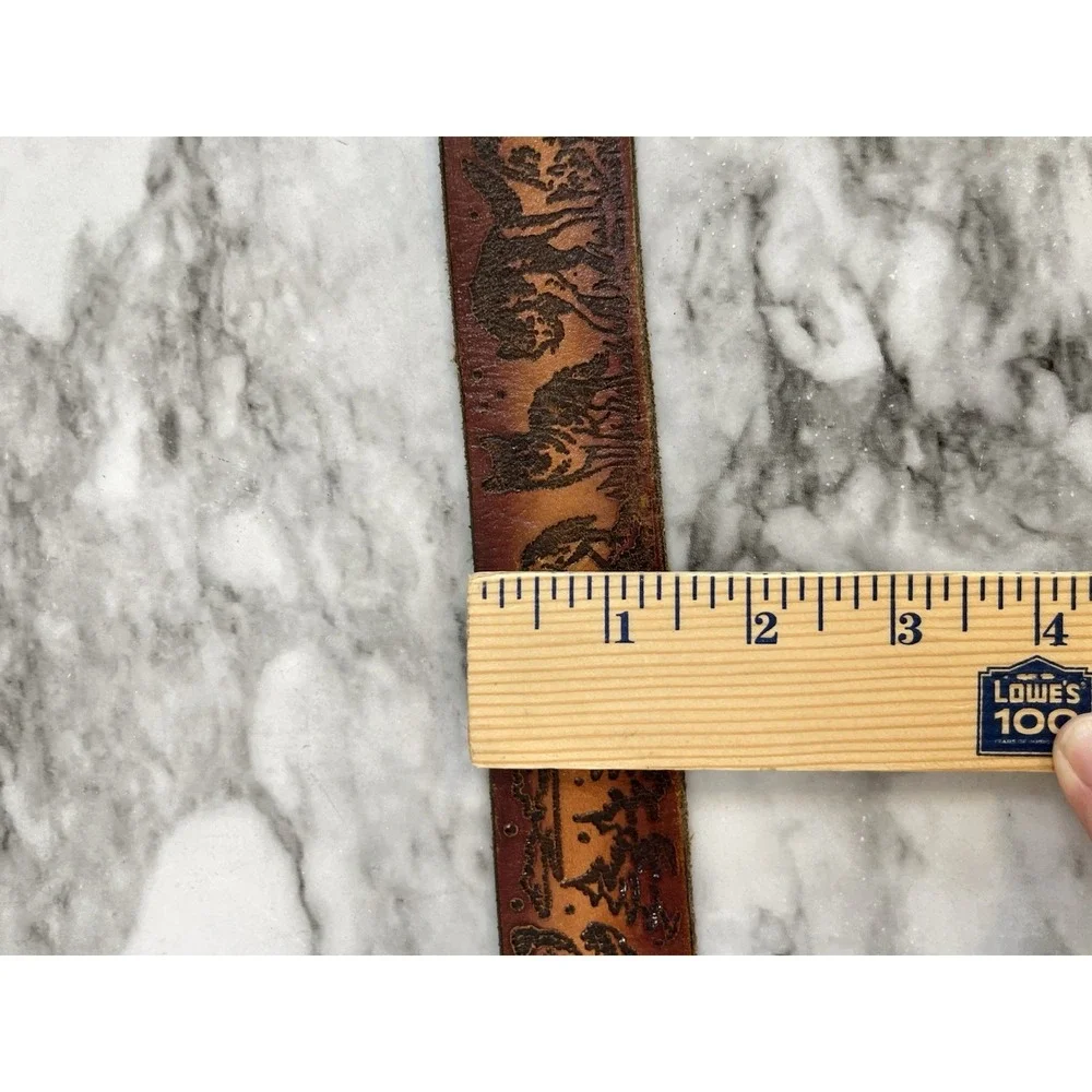 The Unbranded Brand tooled vtg