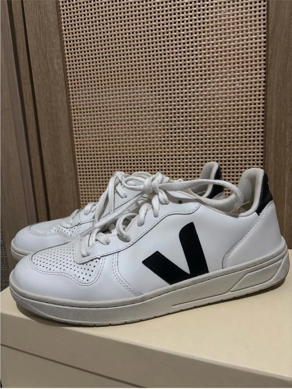 Veja classic 10
