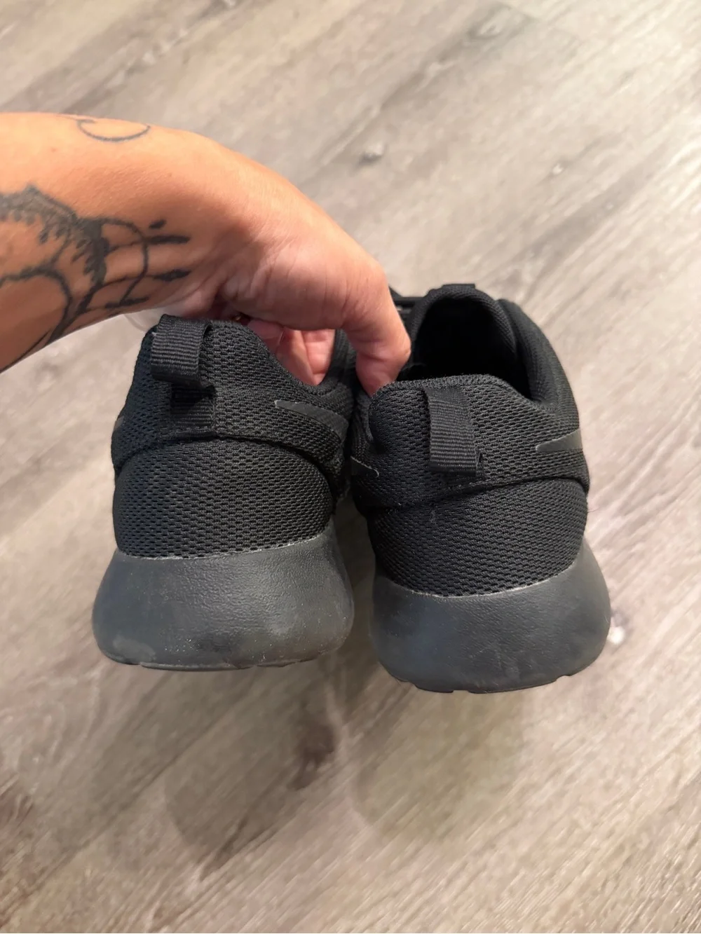 Nike sleek all