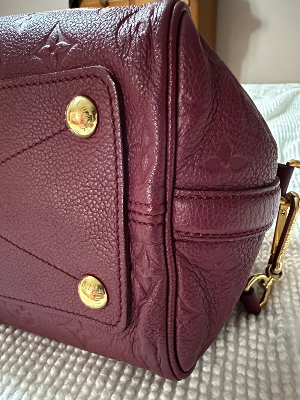 Louis Vuitton structured louis