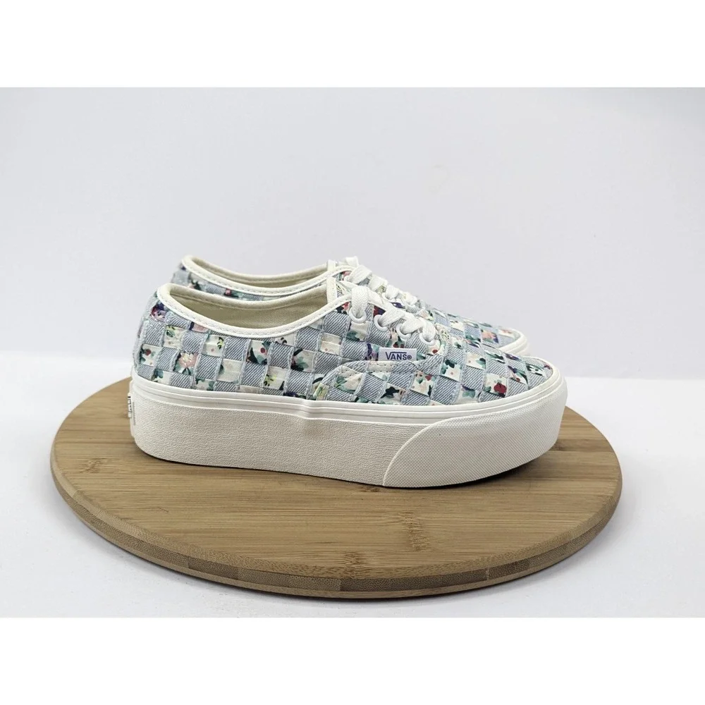 Vans stacked woven