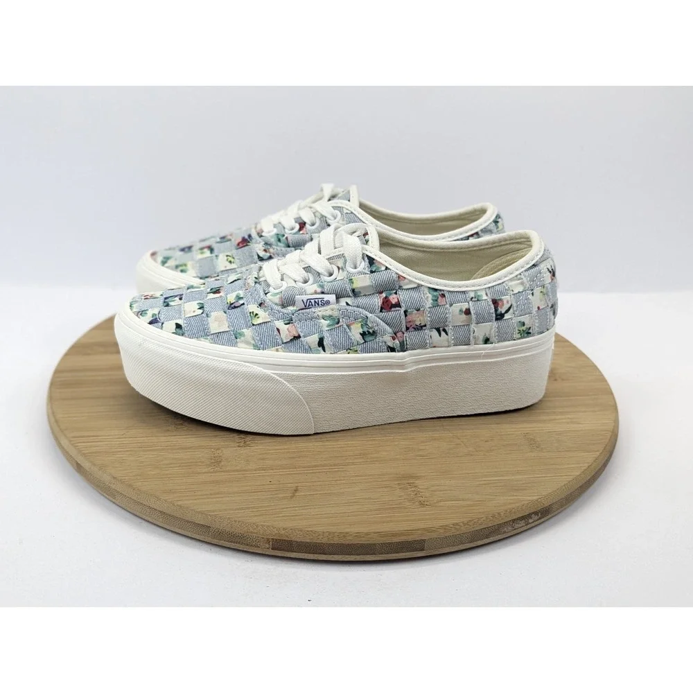 Vans stacked woven