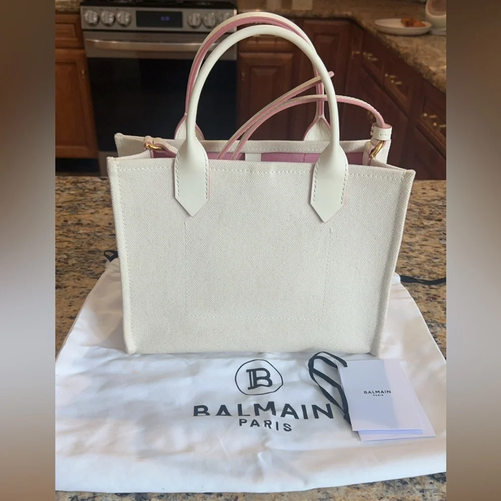 Balmain it pet