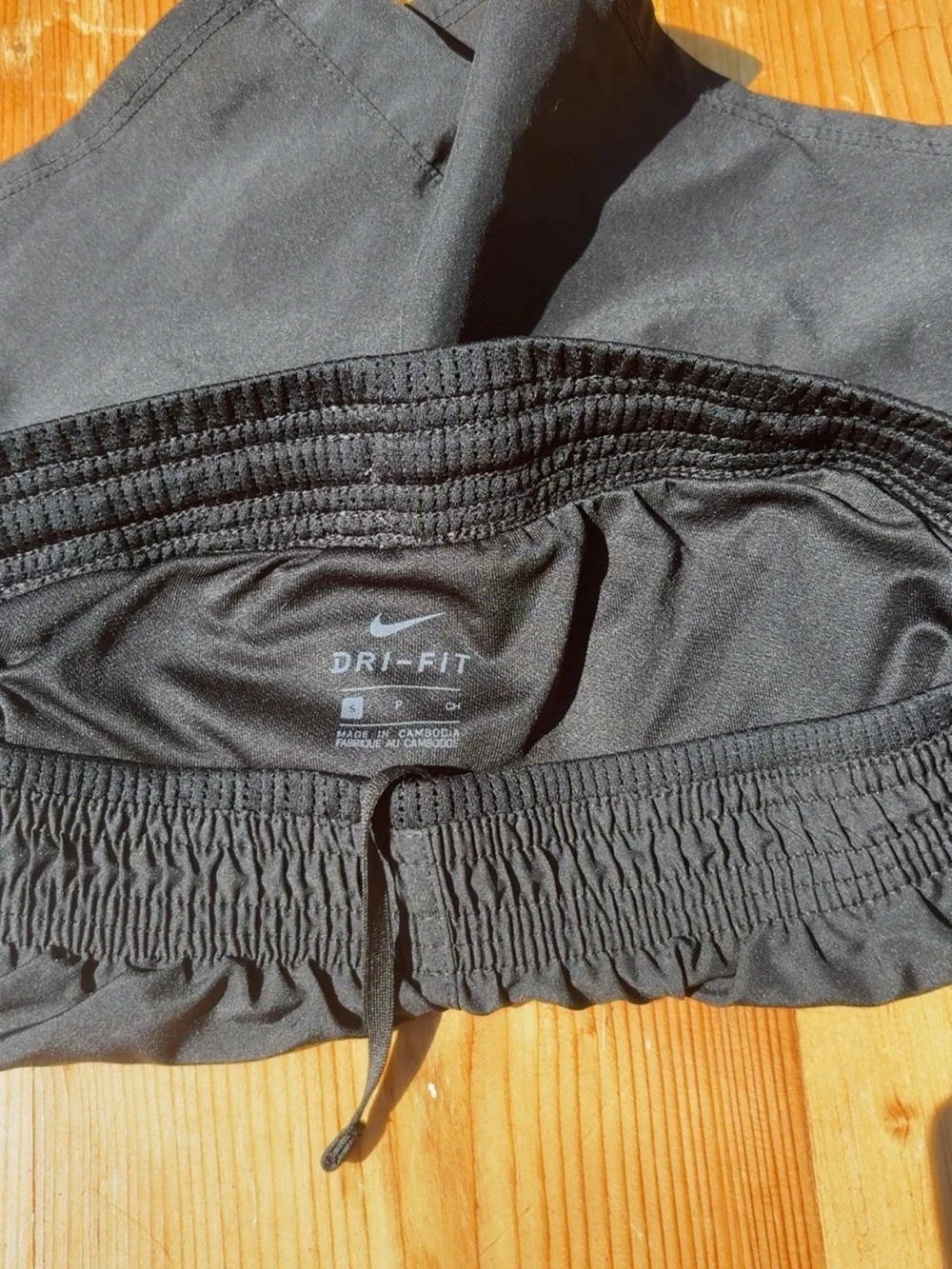 Nike breathable black