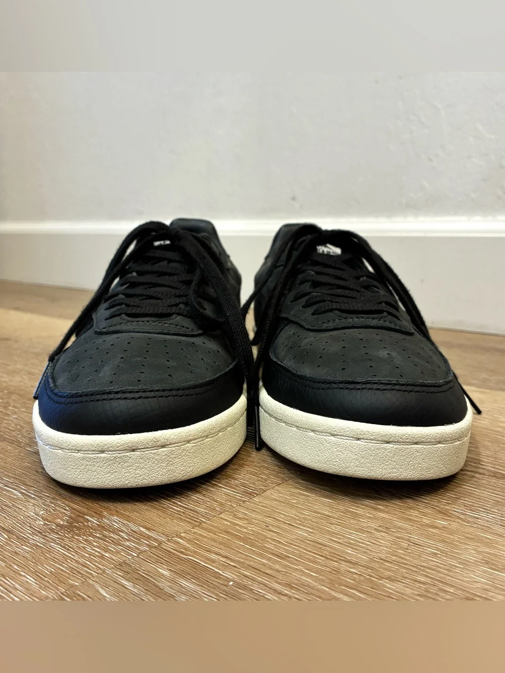 Onitsuka Tiger GSM SD Sneakers In A Black-on-Black Men’s Size US 9 EU 42.5 27cm