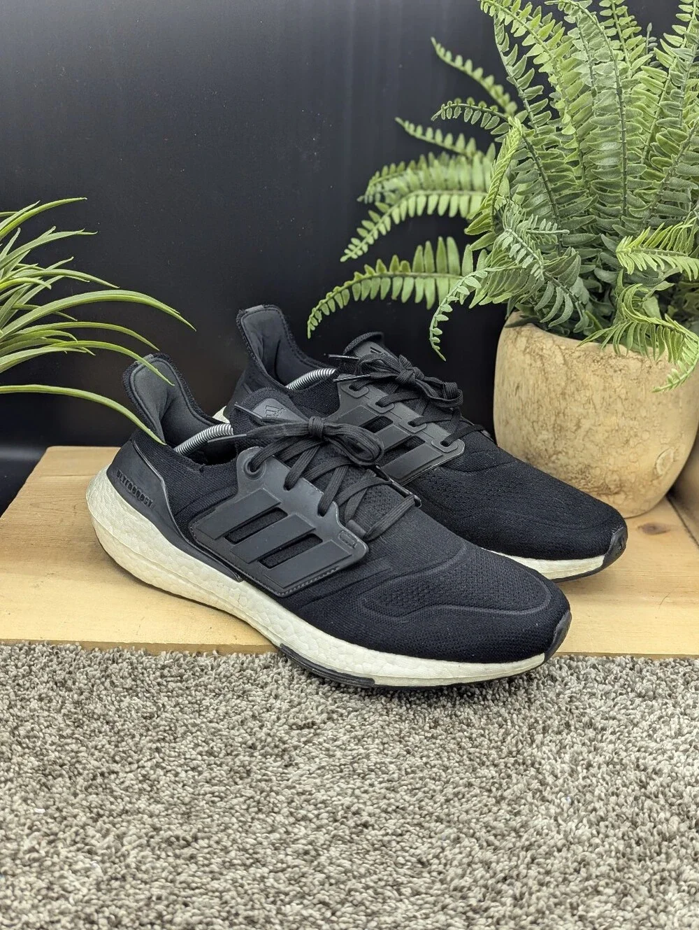 Adidas Ultraboost 21 Mens Size 11.5 Running Walking Casual Comfort Shoes