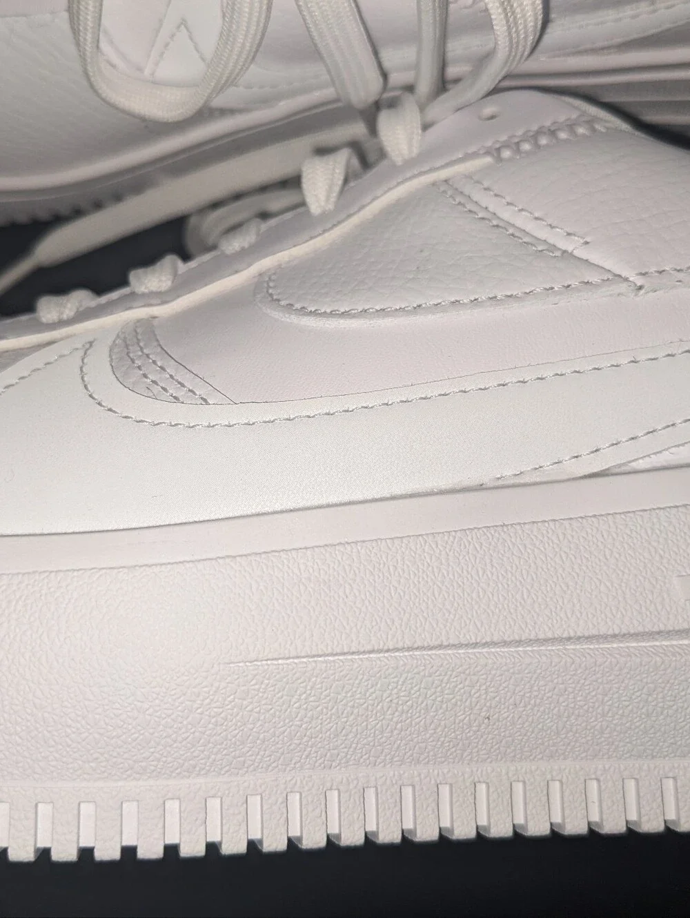 Nike low top