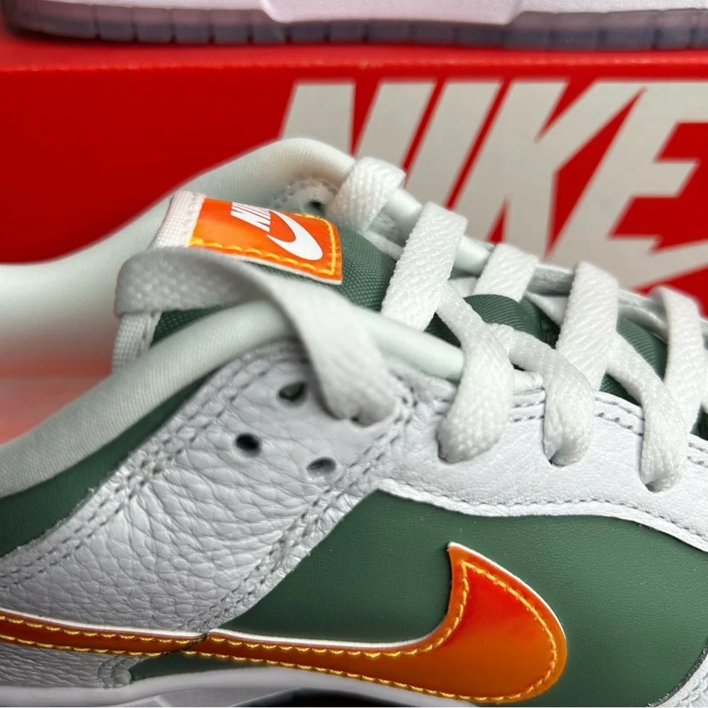 Nike dunk low