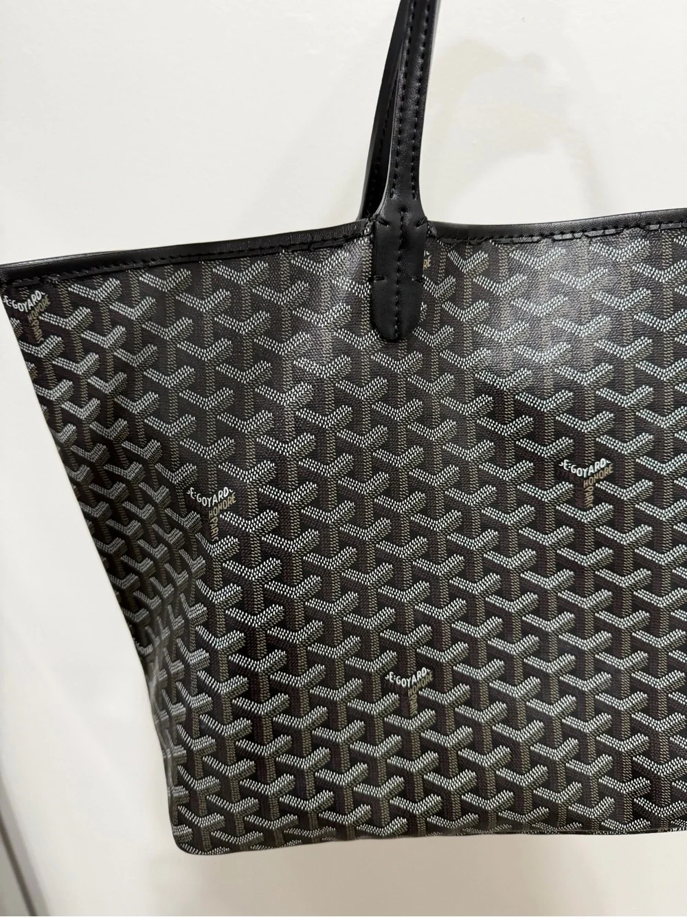 N/A tote comes