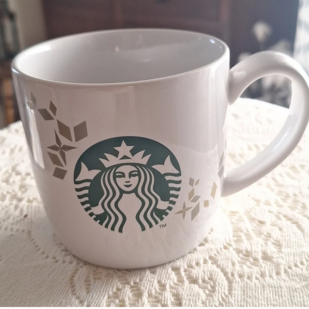 2013 Starbucks Holiday Collection Gold Accents Green Siren White Coffee CUP