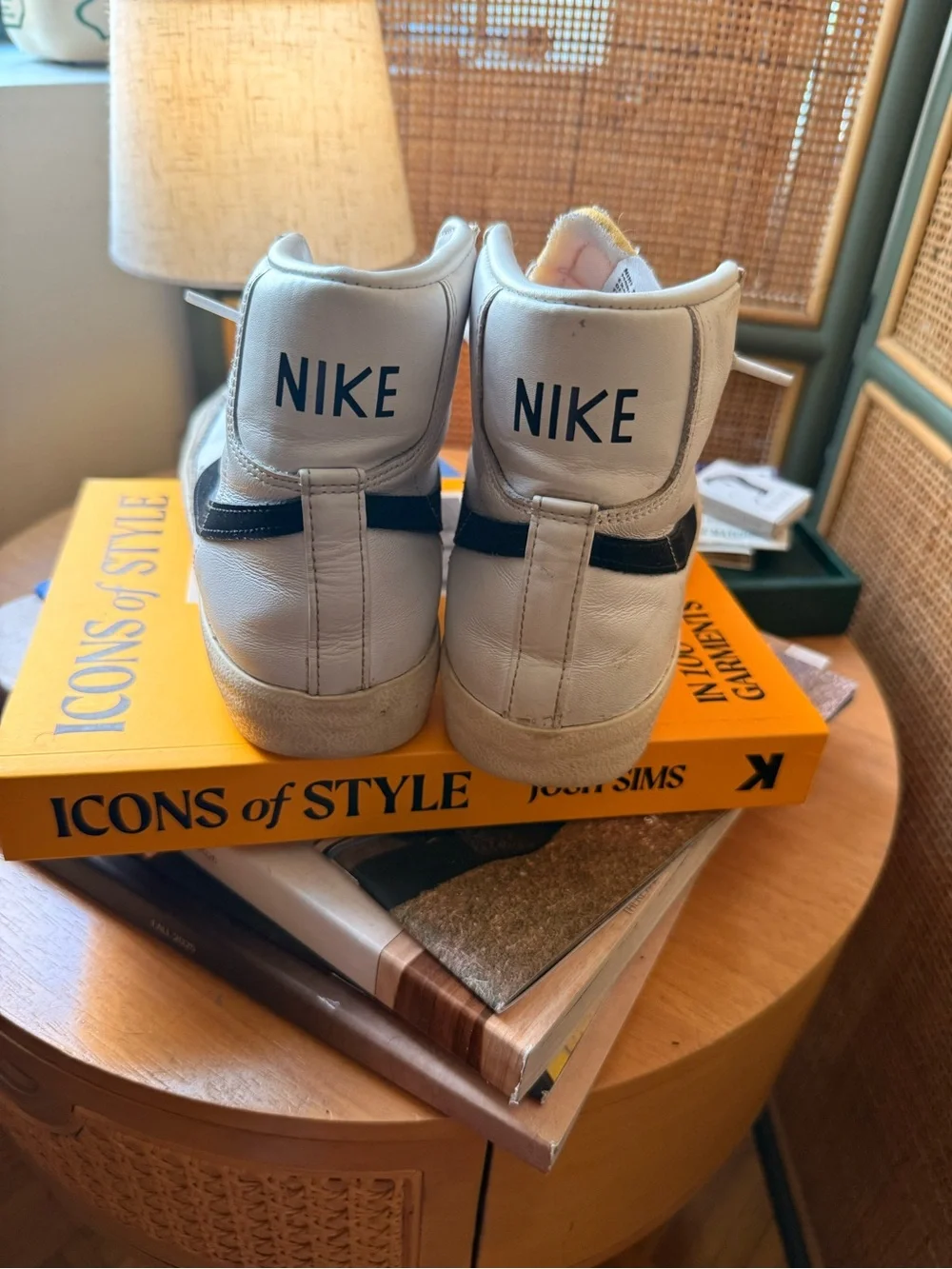 Nike blazer mid