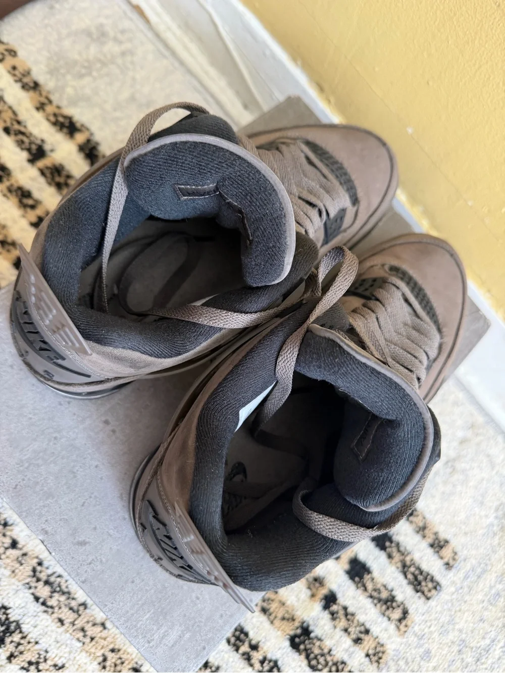 Jordan men’s lace