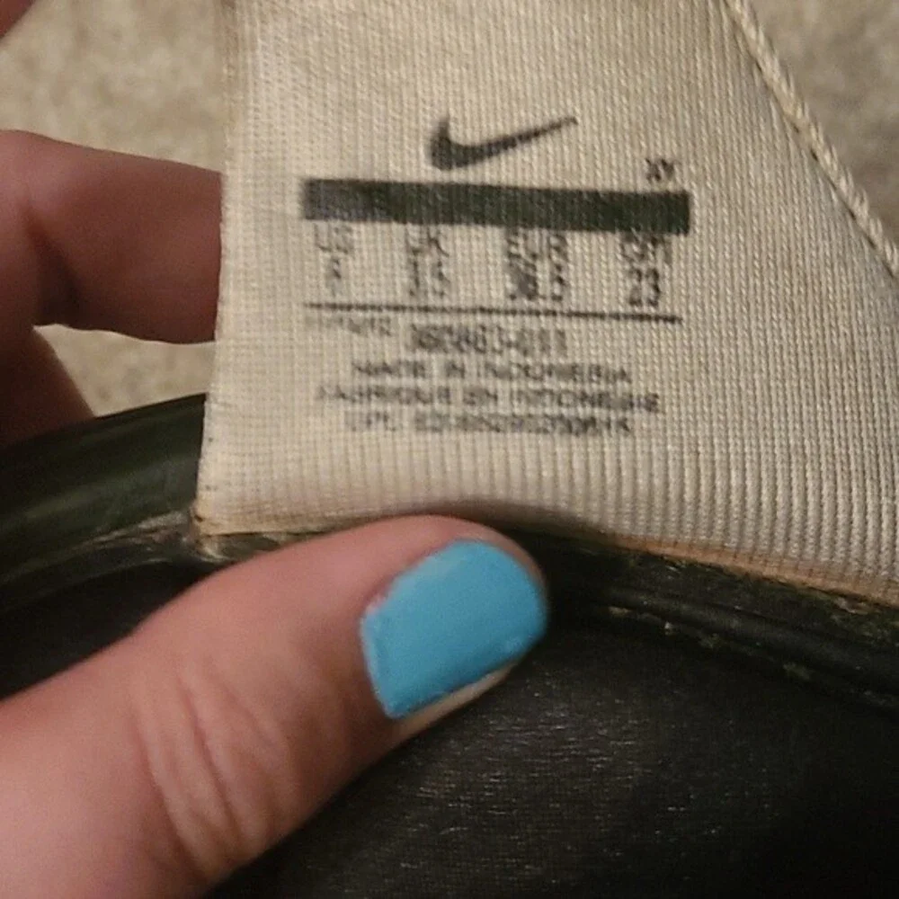 Nike pre owned