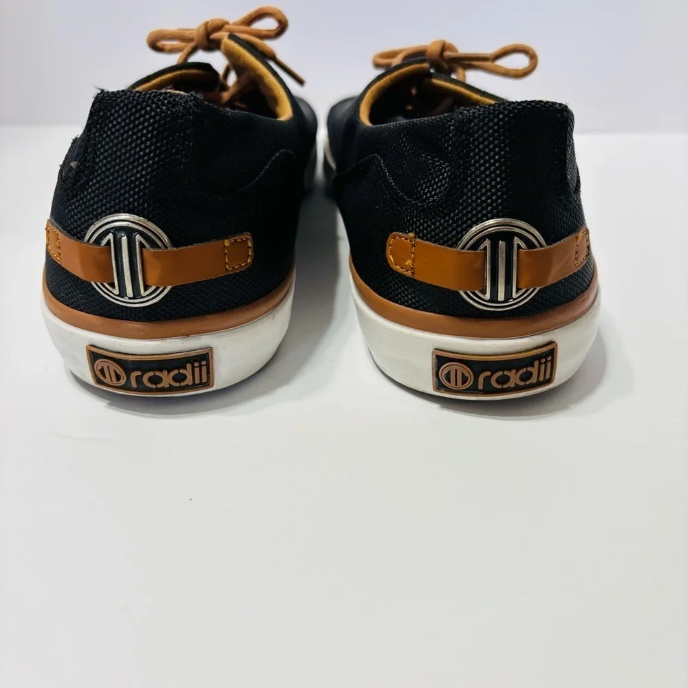 Radiii Black and Brown Casual Men's Shoes