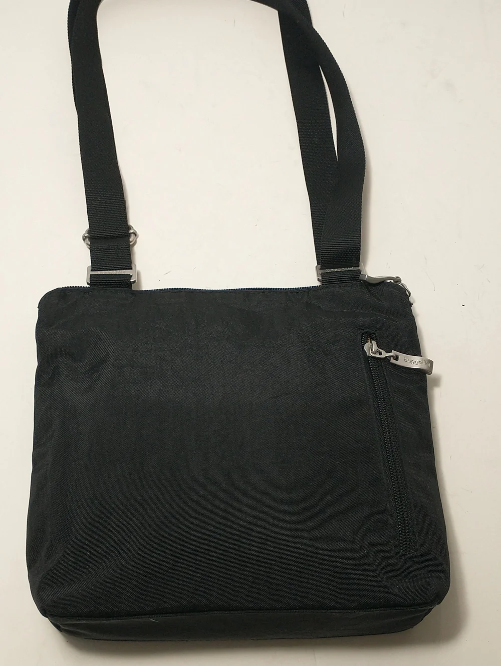 Baggallini preloved excellent