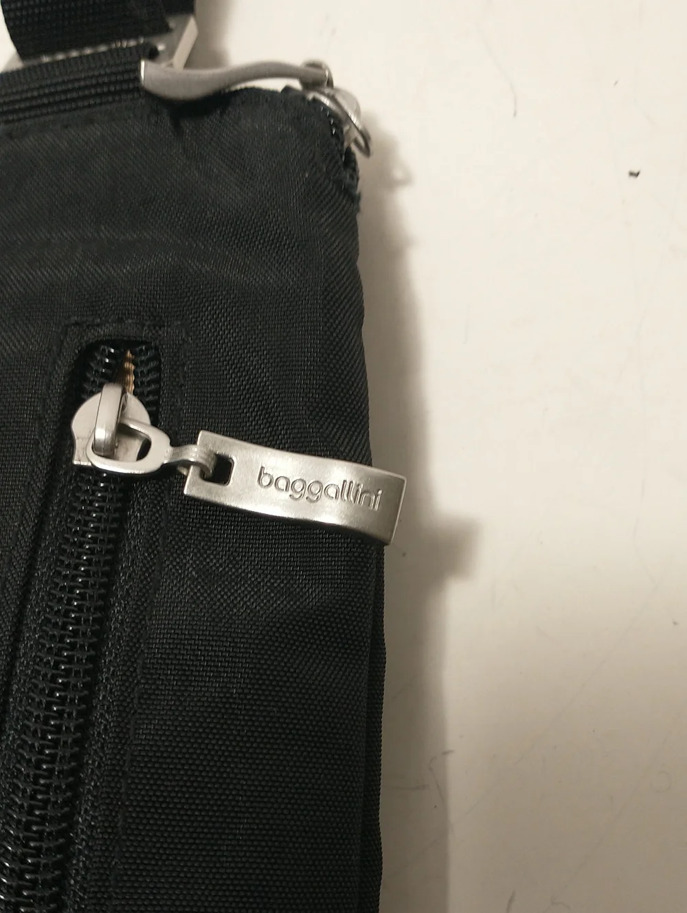 Baggallini preloved excellent