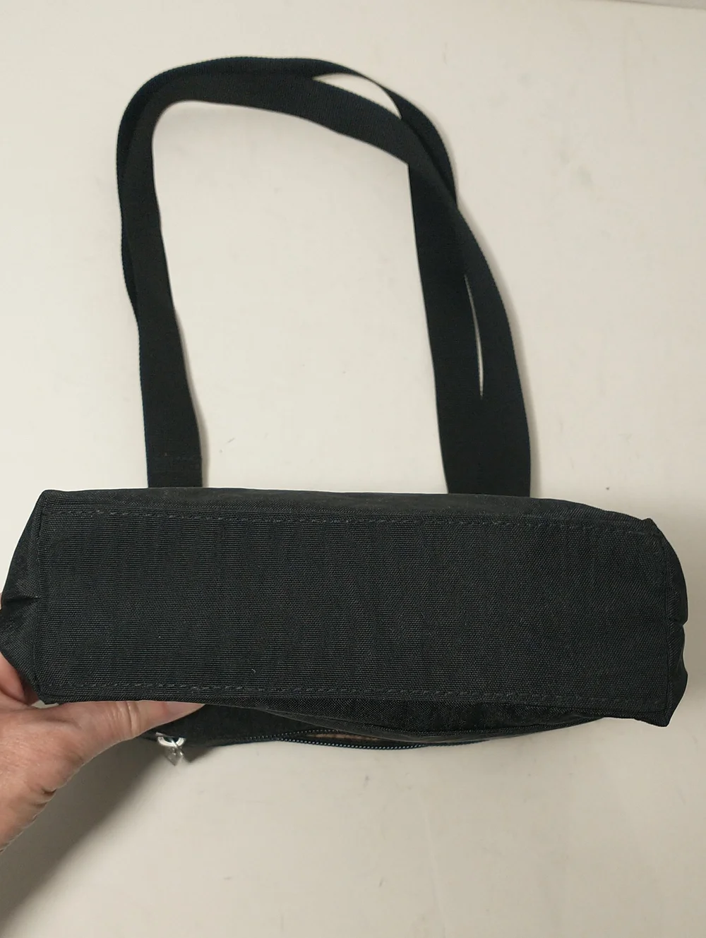 Baggallini preloved excellent