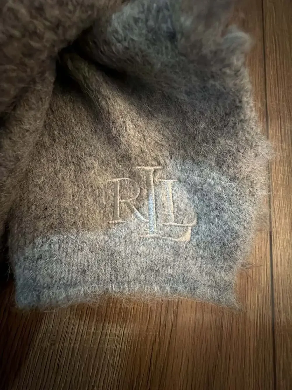 Lauren Ralph Lauren Grey Boucle Embroidered Logo Scarf
