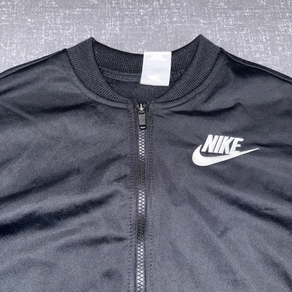 Nike pre owned