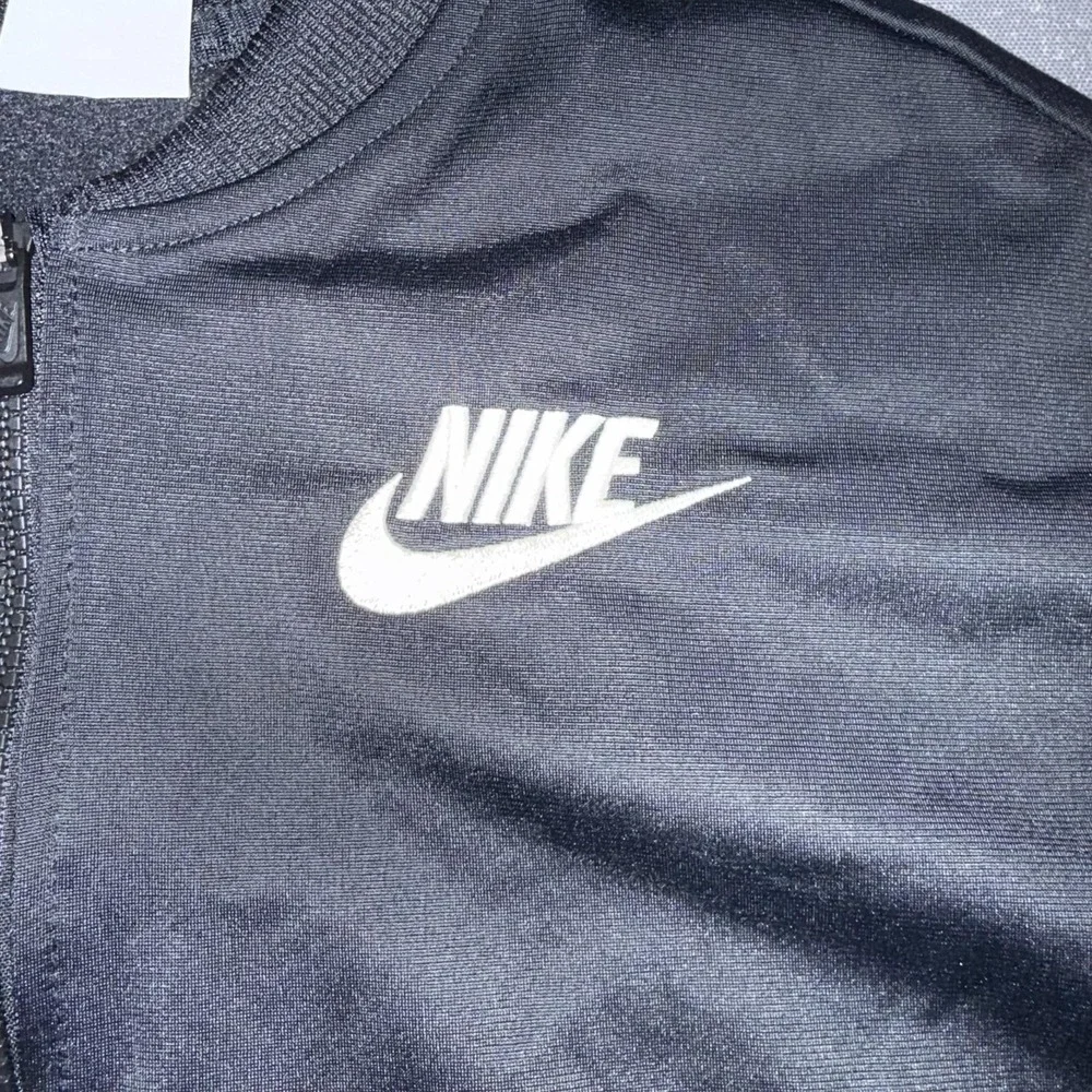 Nike pre owned