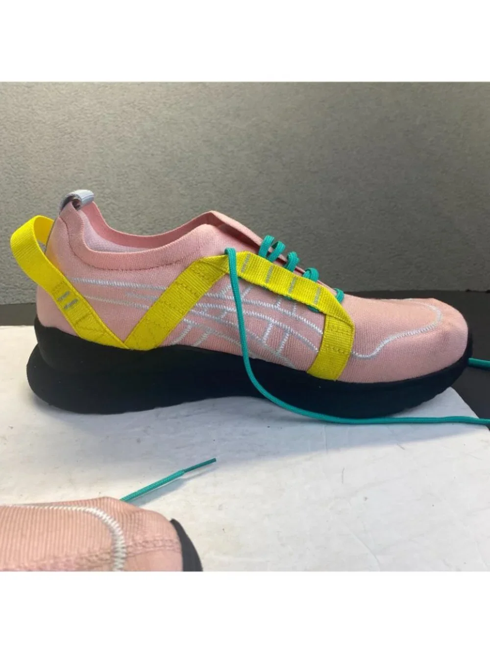 Asics us athletic yellow