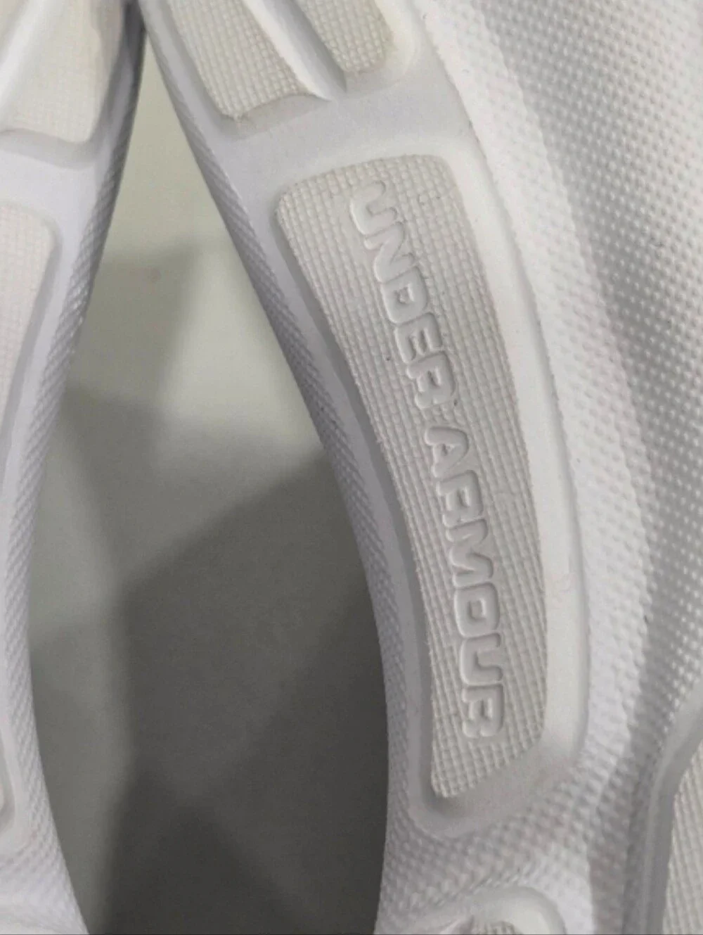Under Armour like new