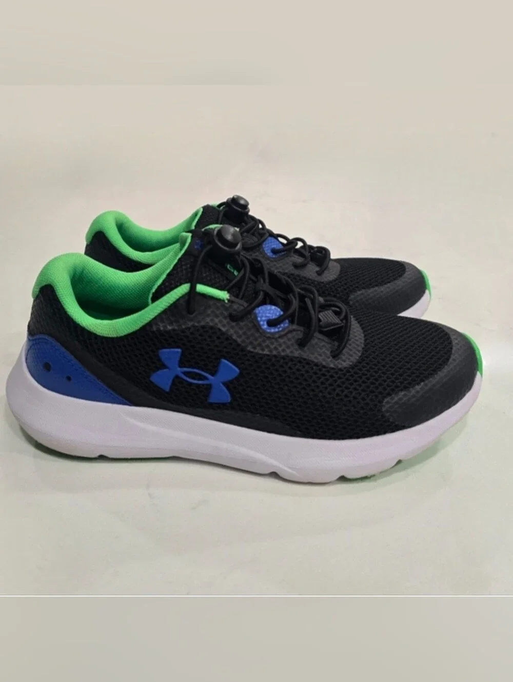 Under Armour like new