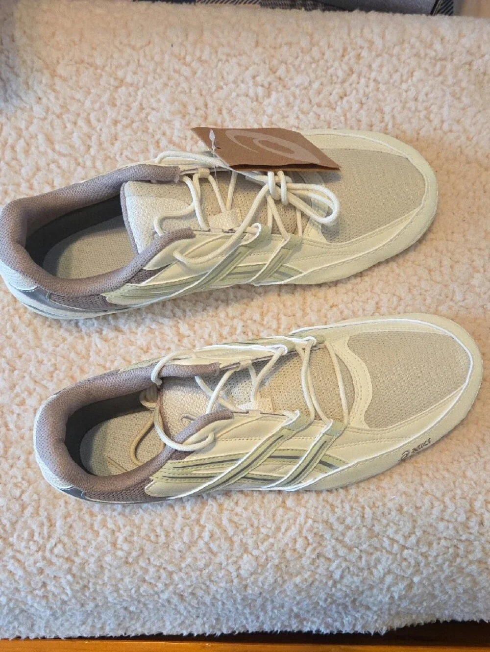 Asics lightweight men’s