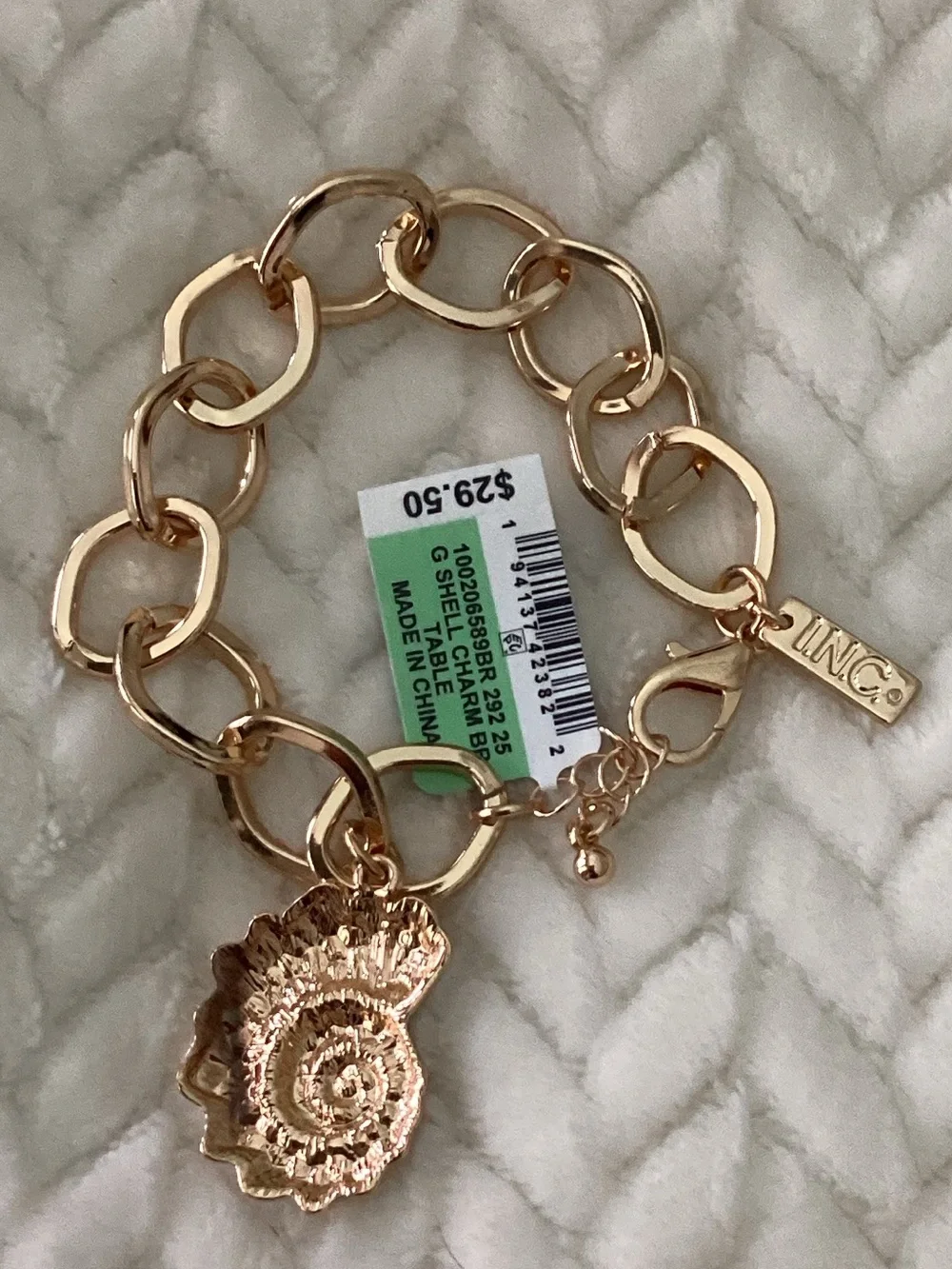INC International Concepts fashionable chunky toggle