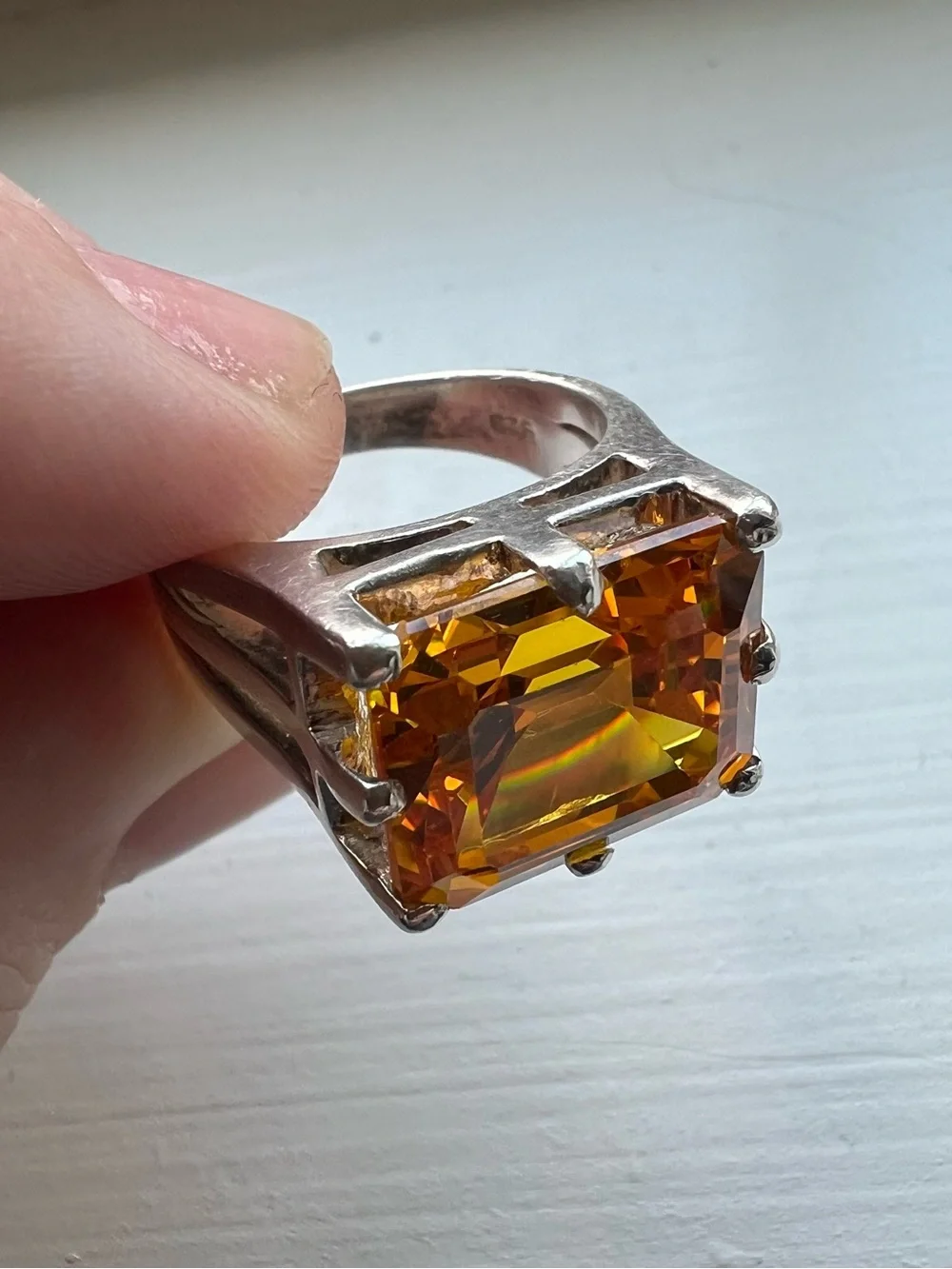 Vintage Sterling Silver Ring with Large Amber-Cut Yellow / Orange Stone 925