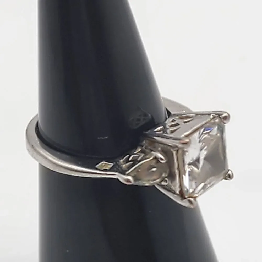 Premier Designs Proposal Silver Tone & Clear CZ Ring (6)