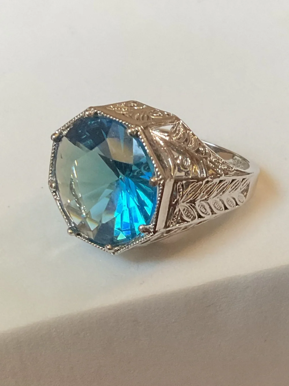 925 Sterling Silver this gorgeous