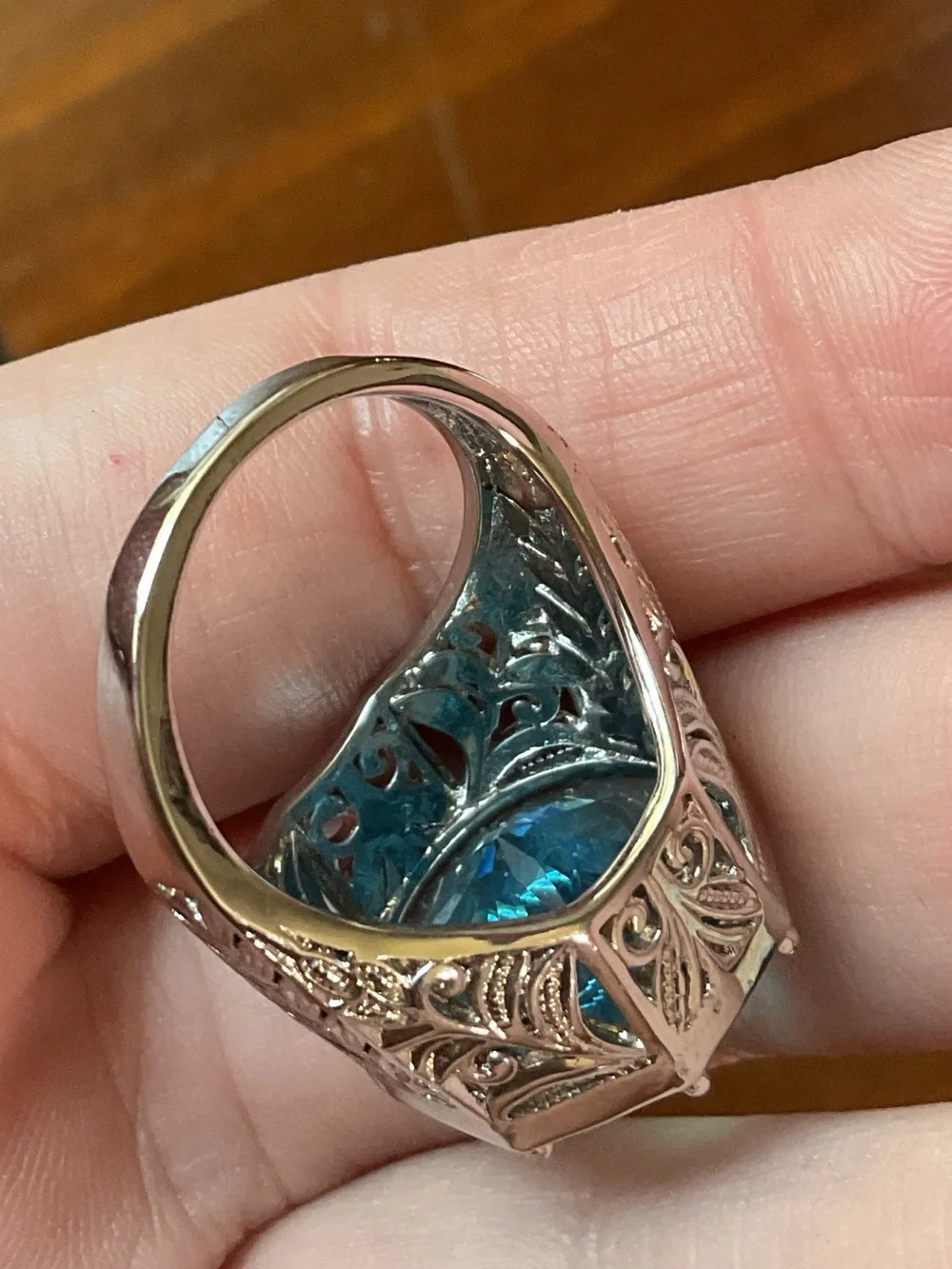 925 Sterling Silver this gorgeous