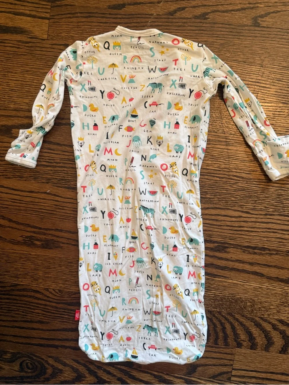 Magnetic Me keeps gown