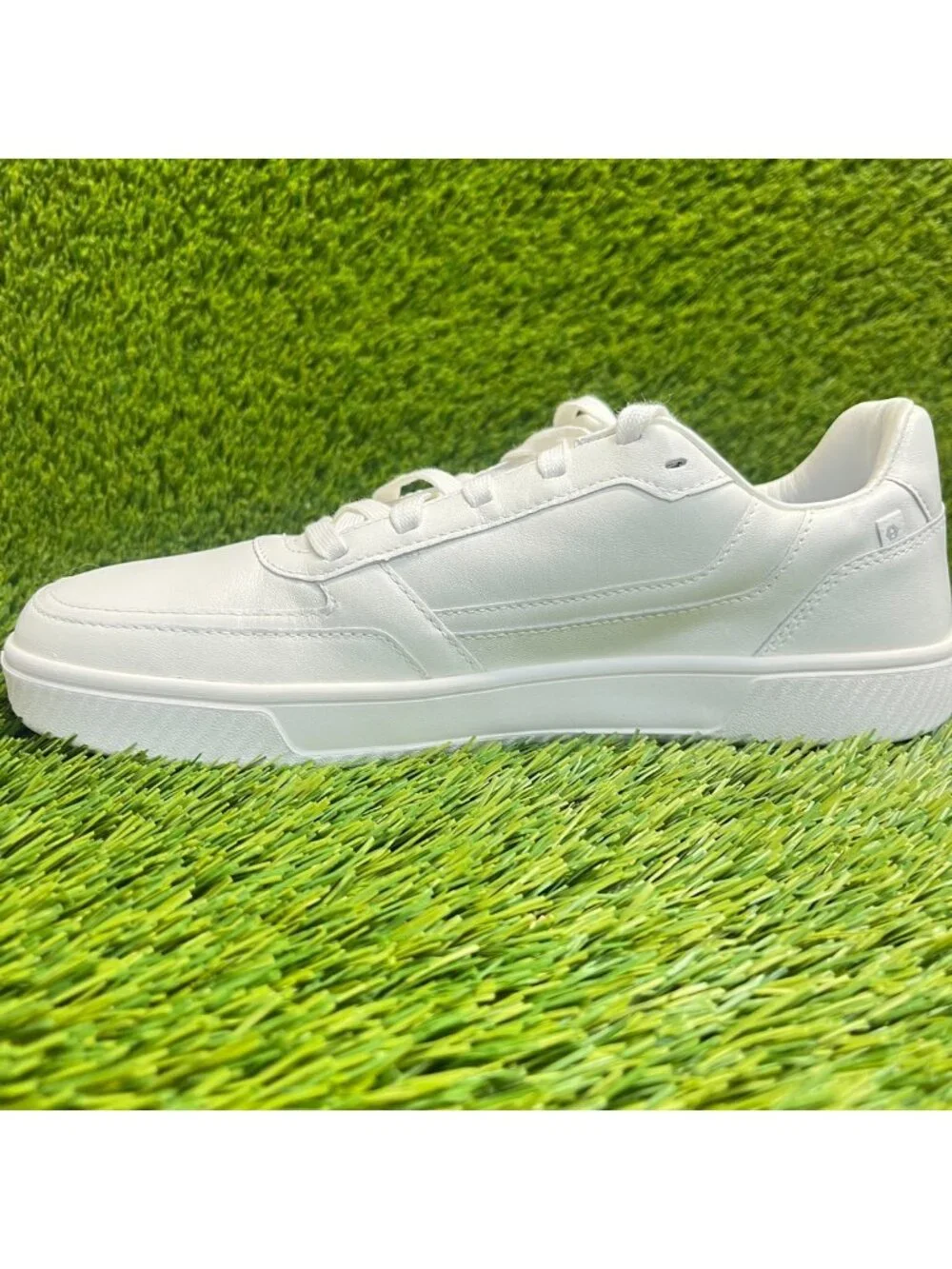 Flux Footwear Adapt Leather Trainer White Mens Size 9 Athletic Shoes Sneakers