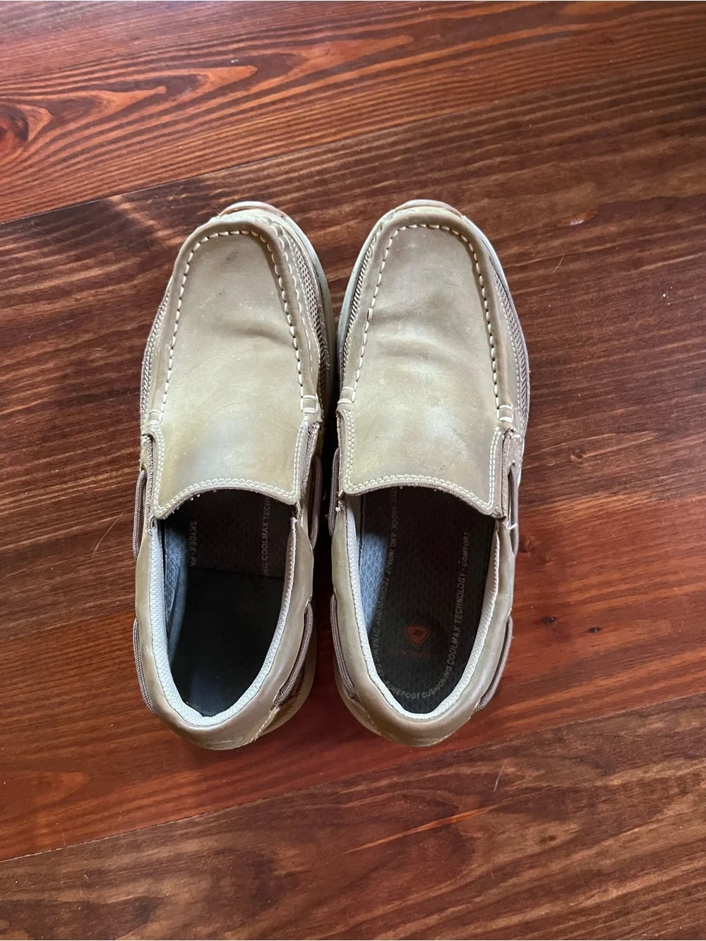 Men's Casual Slip-On Loafers in Tan