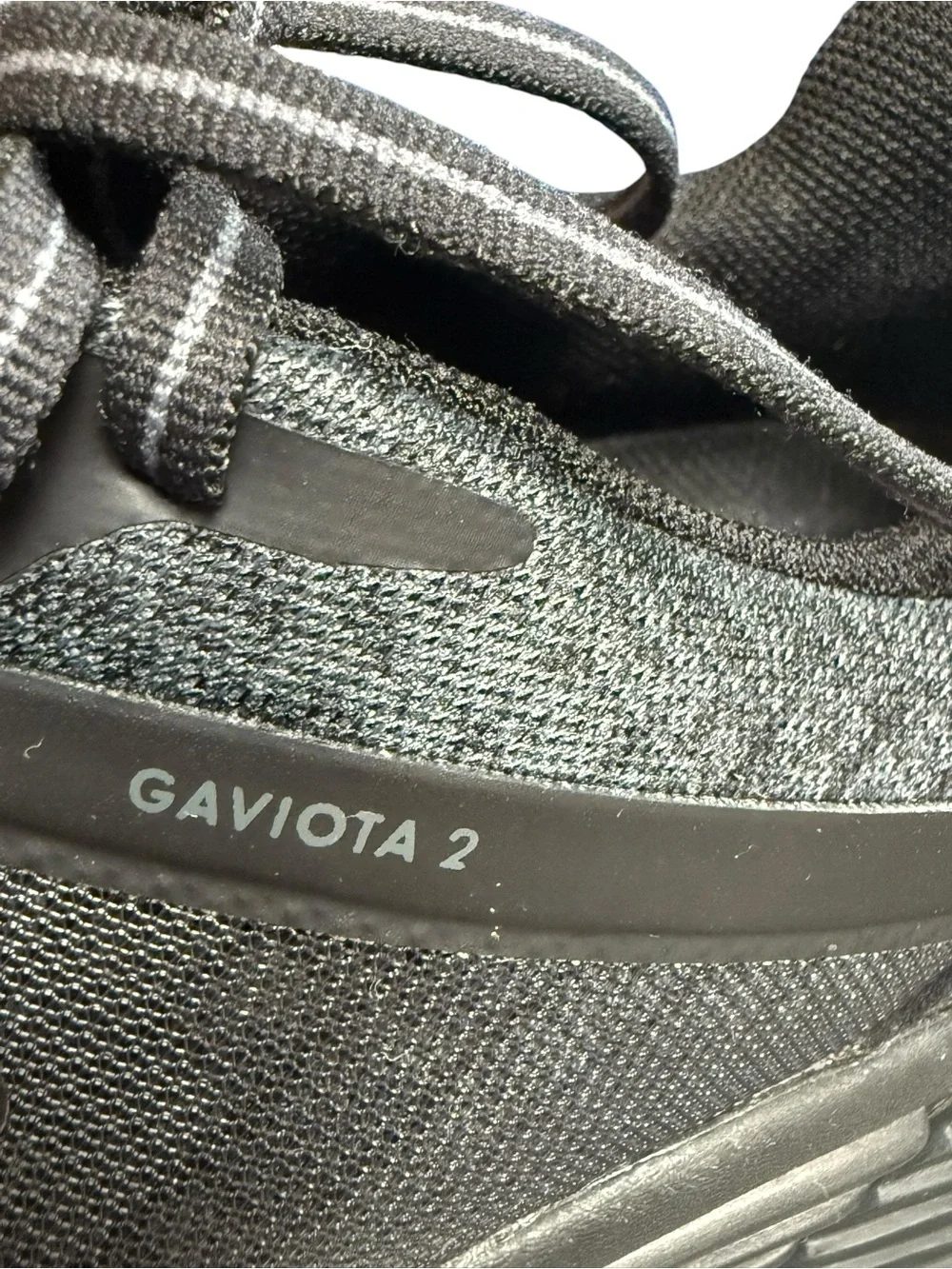 Hoka One One gently used