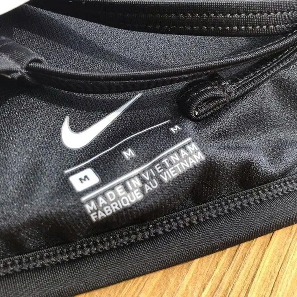 Nike nwot top