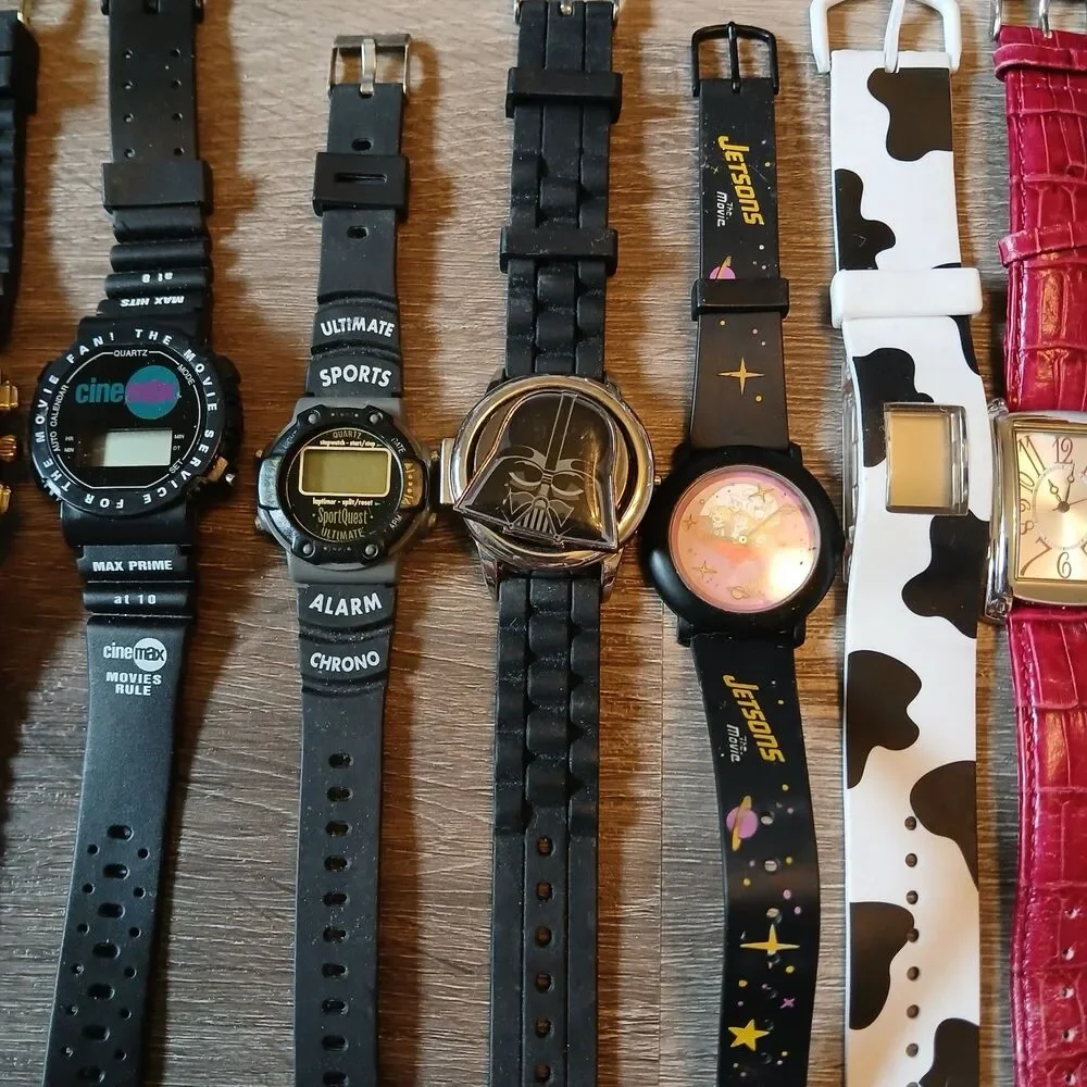 Huge Watch Lot of 25+ Mixed Brands Vintage & Modern Parts/Repair Untested-Box 1
