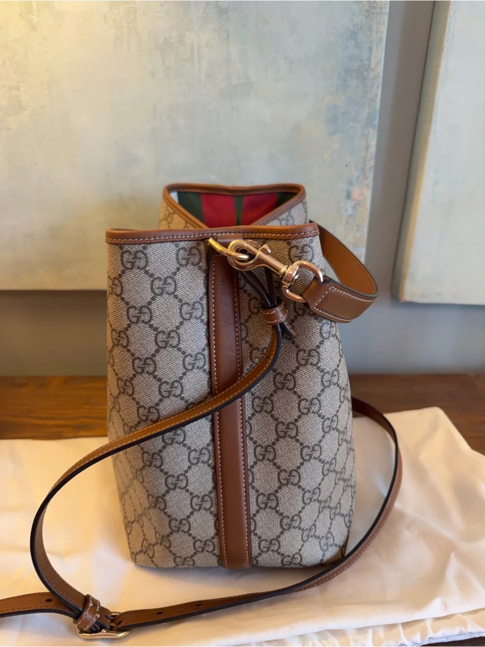 Gucci shoulder bag
