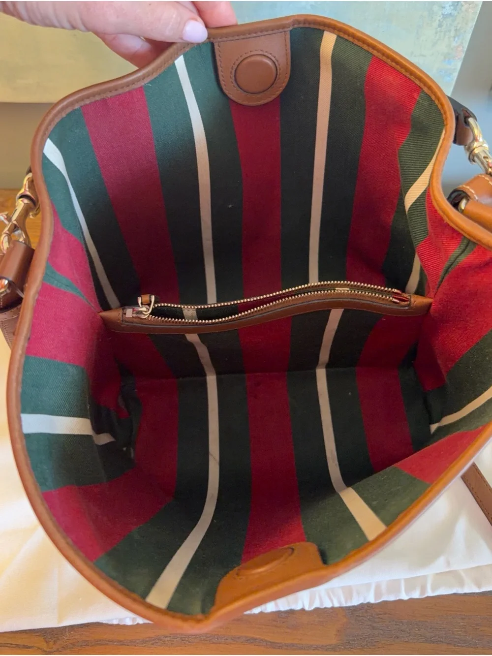 Gucci shoulder bag