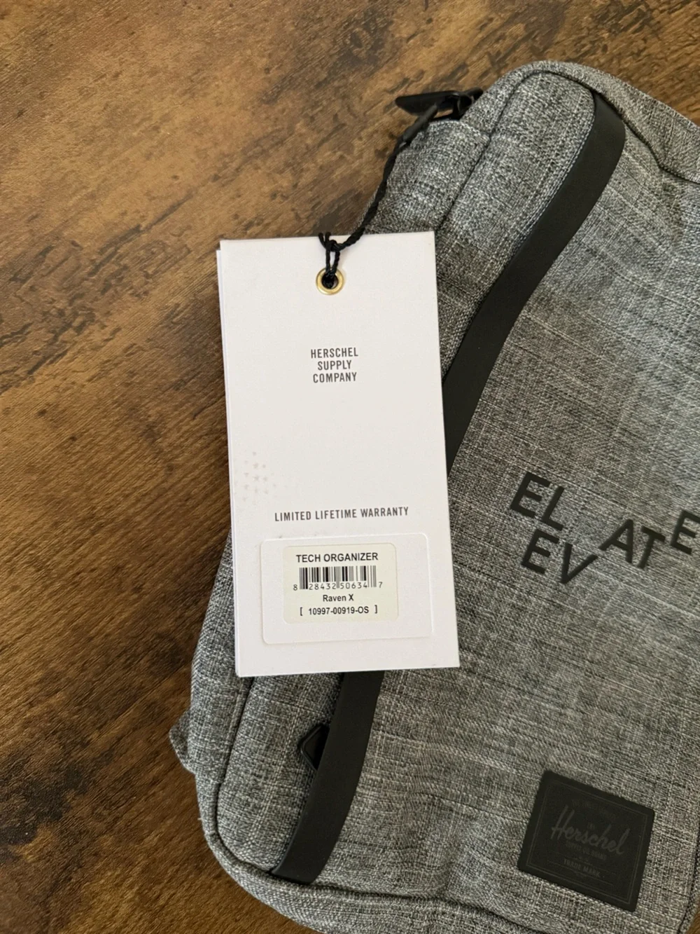 Herschel Supply Company compact tech